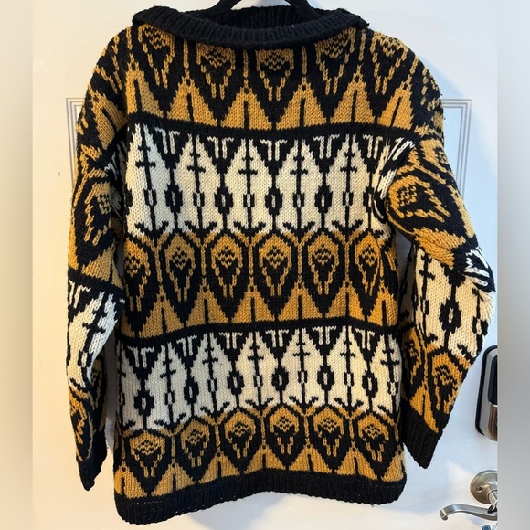 Handmade Sweaters - VTG 70’s Hand Knit Crochet Geometric Nordic Fair Isle Pullover Aztec Sweater Med
